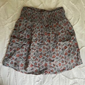 Mossimo grey floral skirt